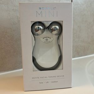 NuFace Mini Facial Toning Device